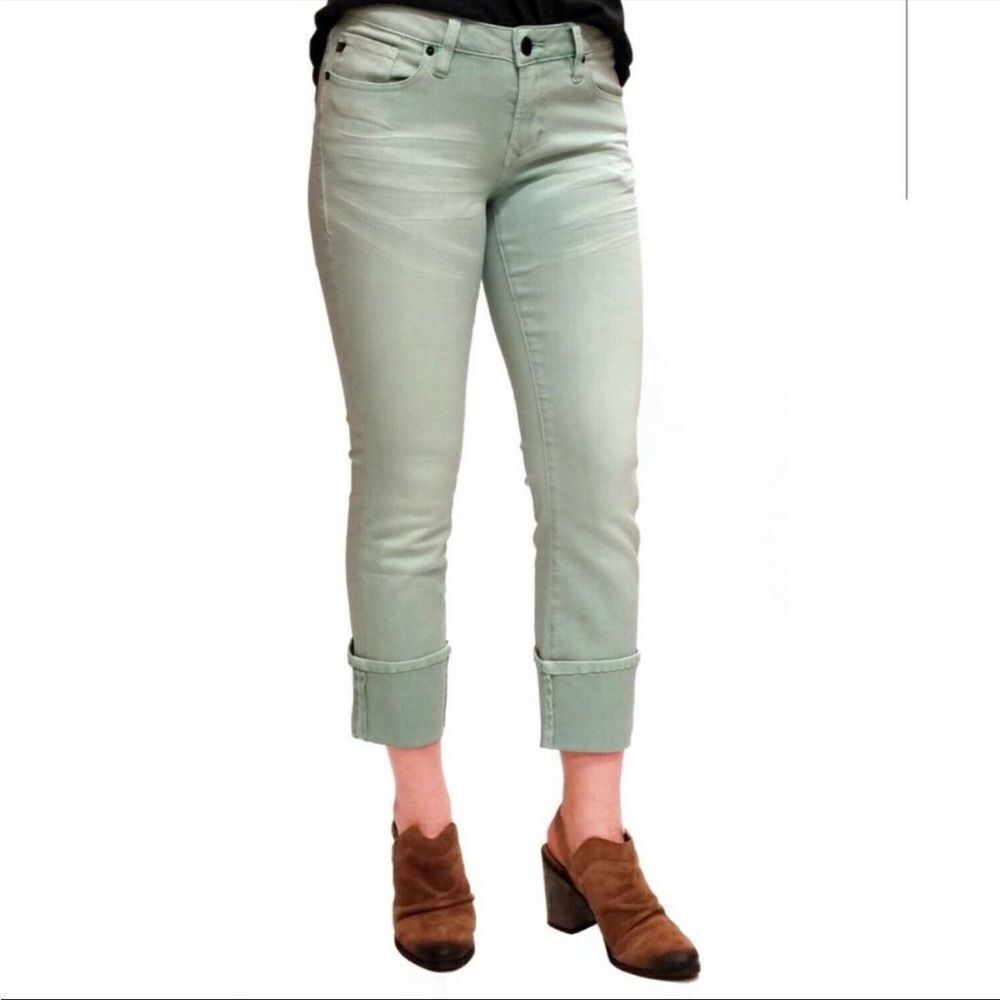 HoneyDew Playback Cuffed Capri dear John